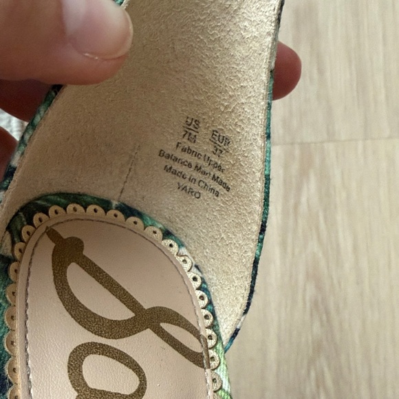 Sam Edelman Tropical Leaf Print Heels - Picture 8 of 8